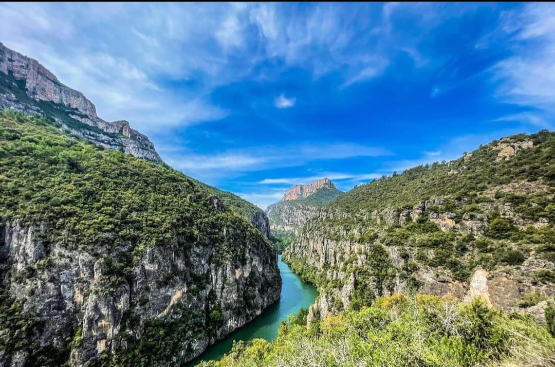 Cal Perico, Tourist And Climbing Apartament Camarasa Bagian luar foto